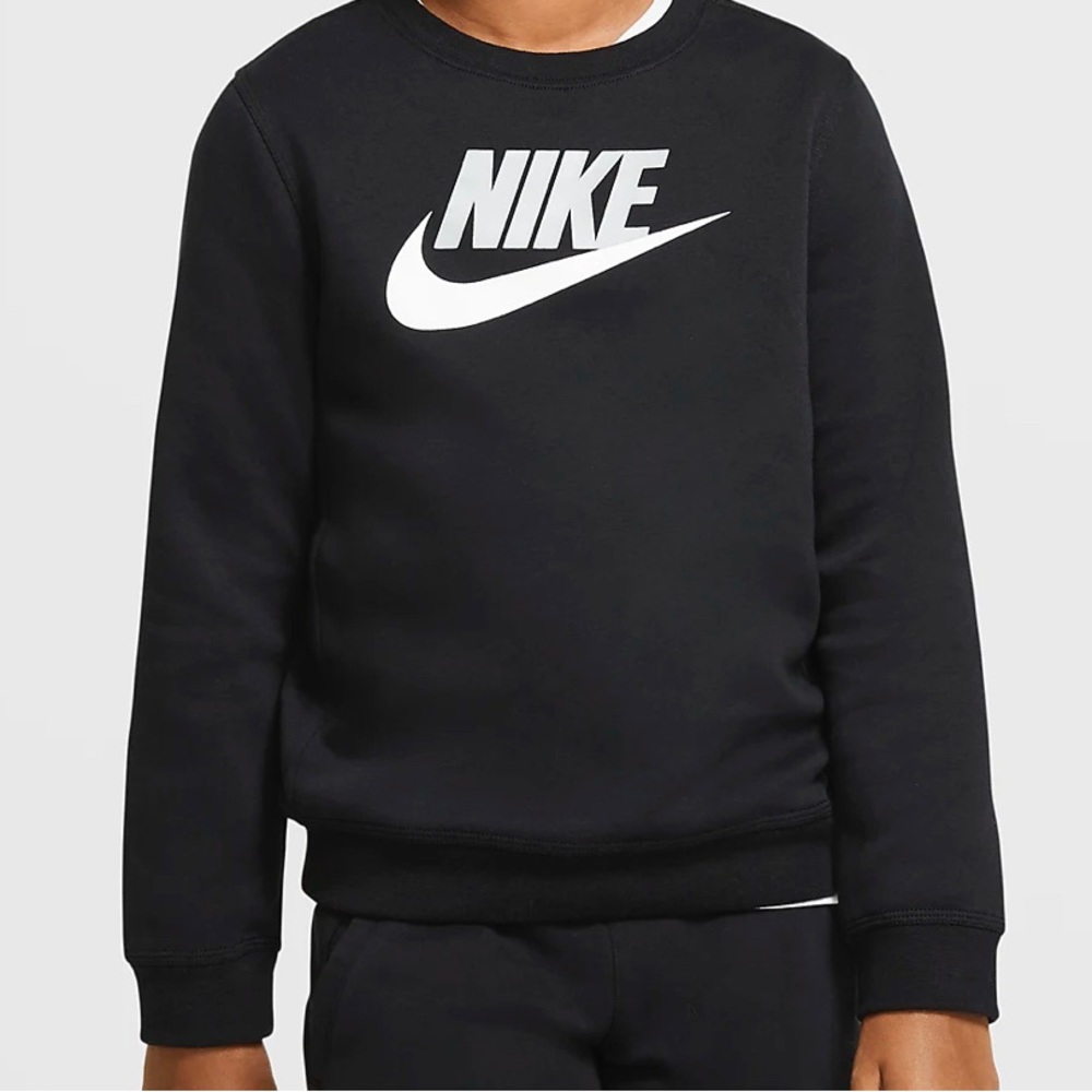 Nike sweatshirt